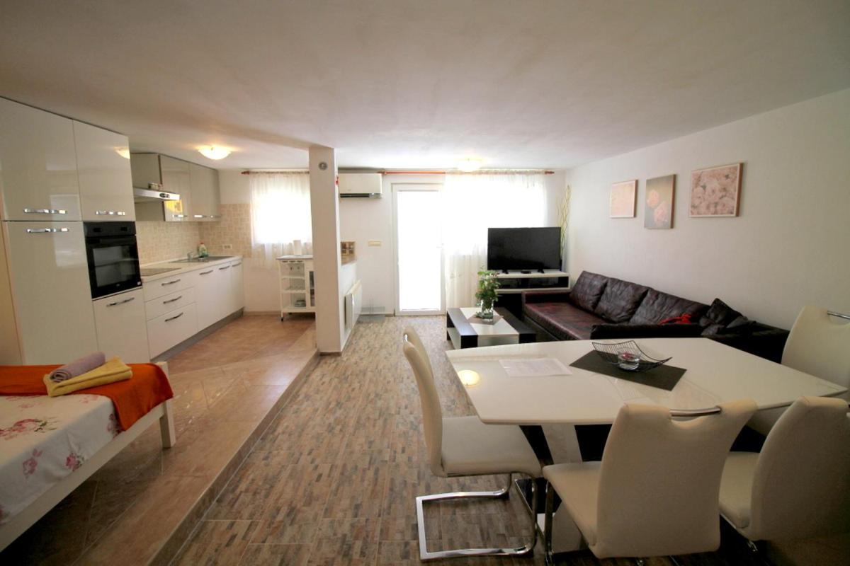 Green Place Apartments Portorož Eksteriør bilde